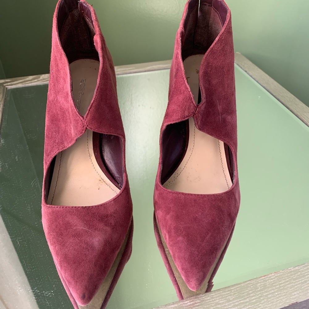 Women’s suede heels